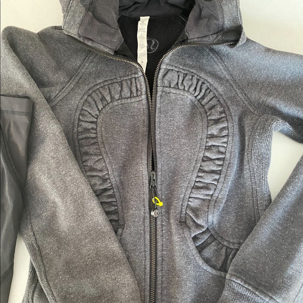 Lululemon Zip Up Hoodie size 2